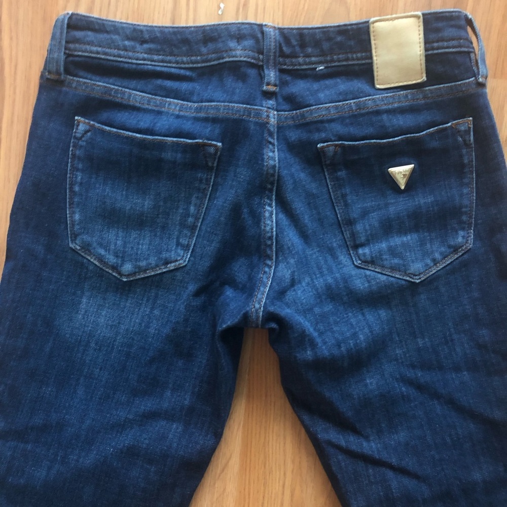 Guess jeans , Beverly skinny ultra low . Size 26.
